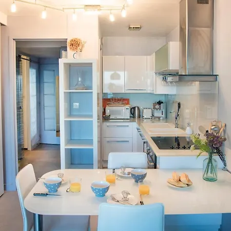 Quo Vadis - Proche Et Parking Prive Lägenhet